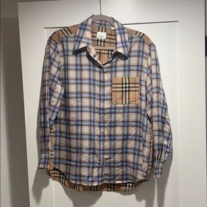 Men’s or women’s snap up long sleeve shirt